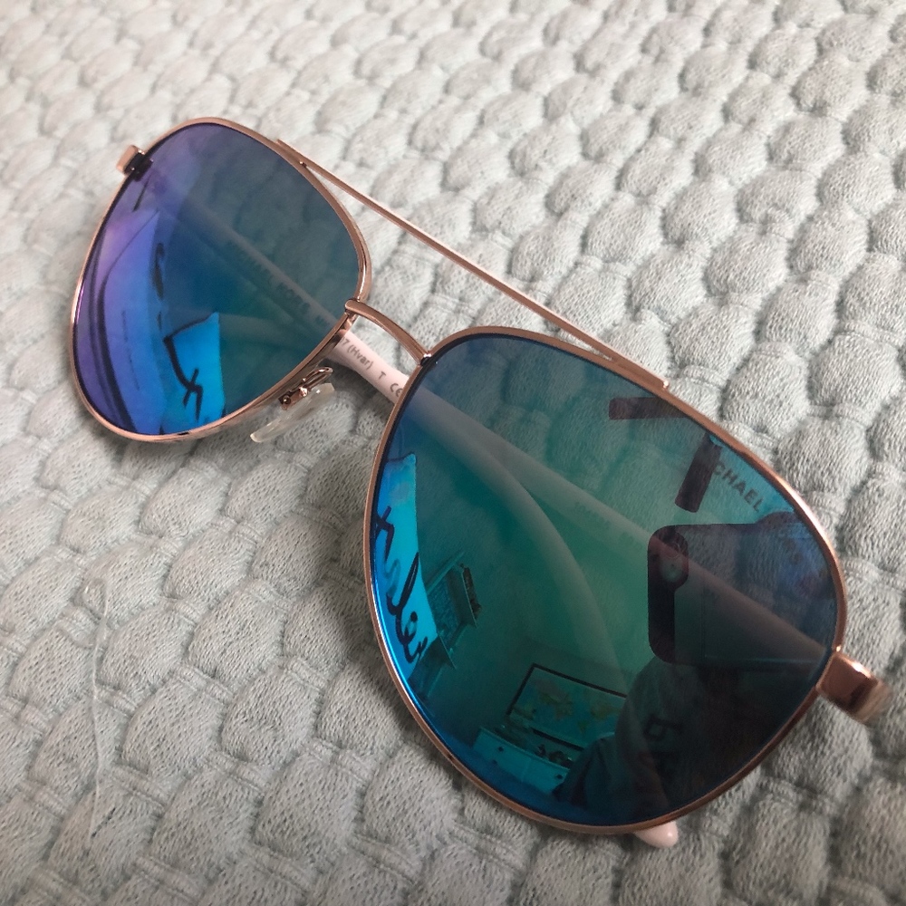 NEW Michael Kors Hvar Sunglasses